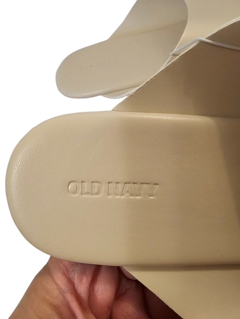 Cream Old Navy Women's Faux Leather Wide Thong Sandals - Picture 6 of 16